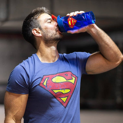 Mezclador shaker Superman 700 ml